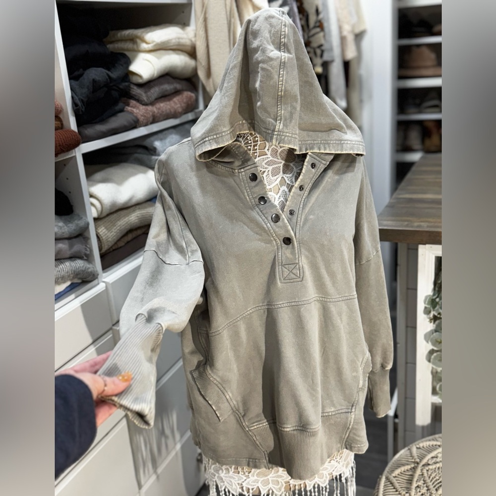 Zenana Distressed Hoodie